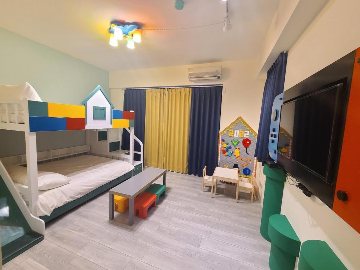 Sunlight Forest Homestay Tainan Esterno foto
