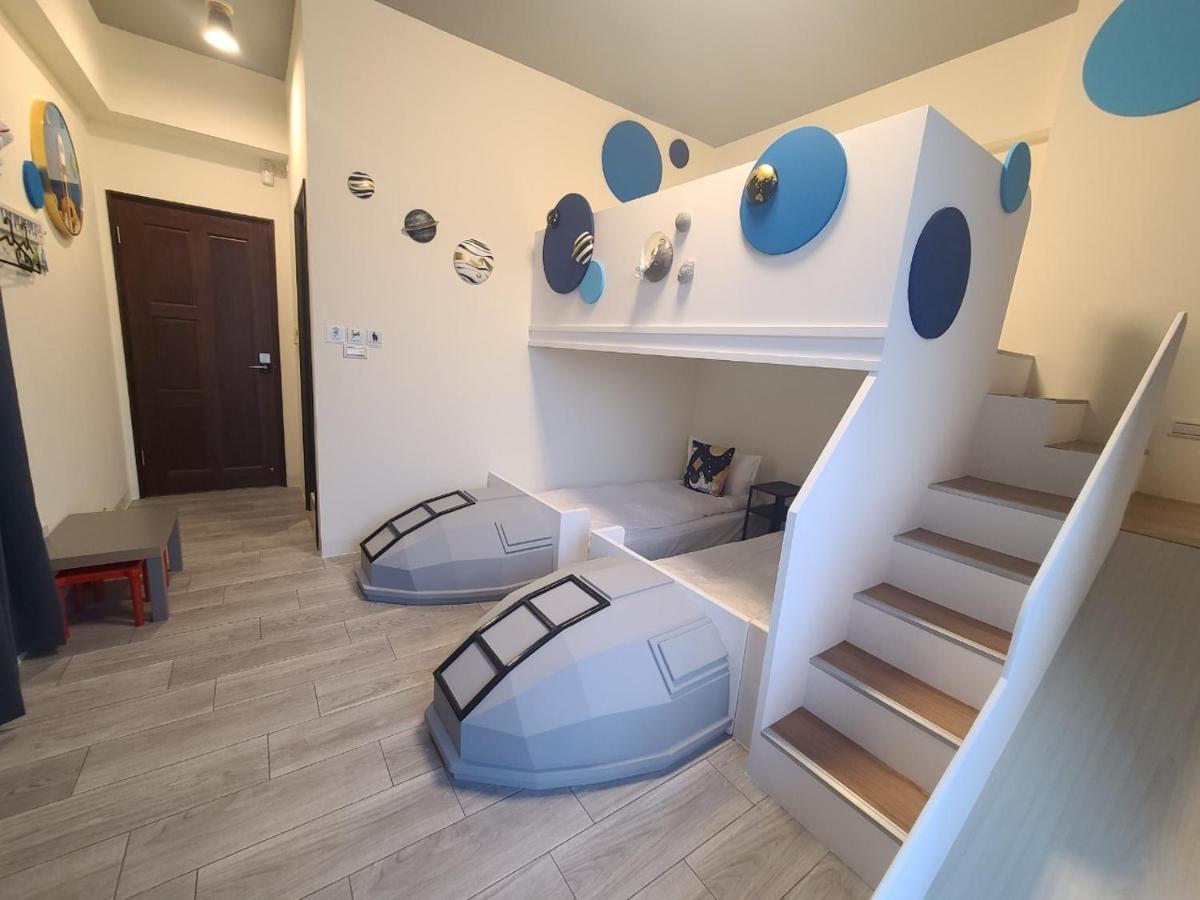 Sunlight Forest Homestay Tainan Esterno foto