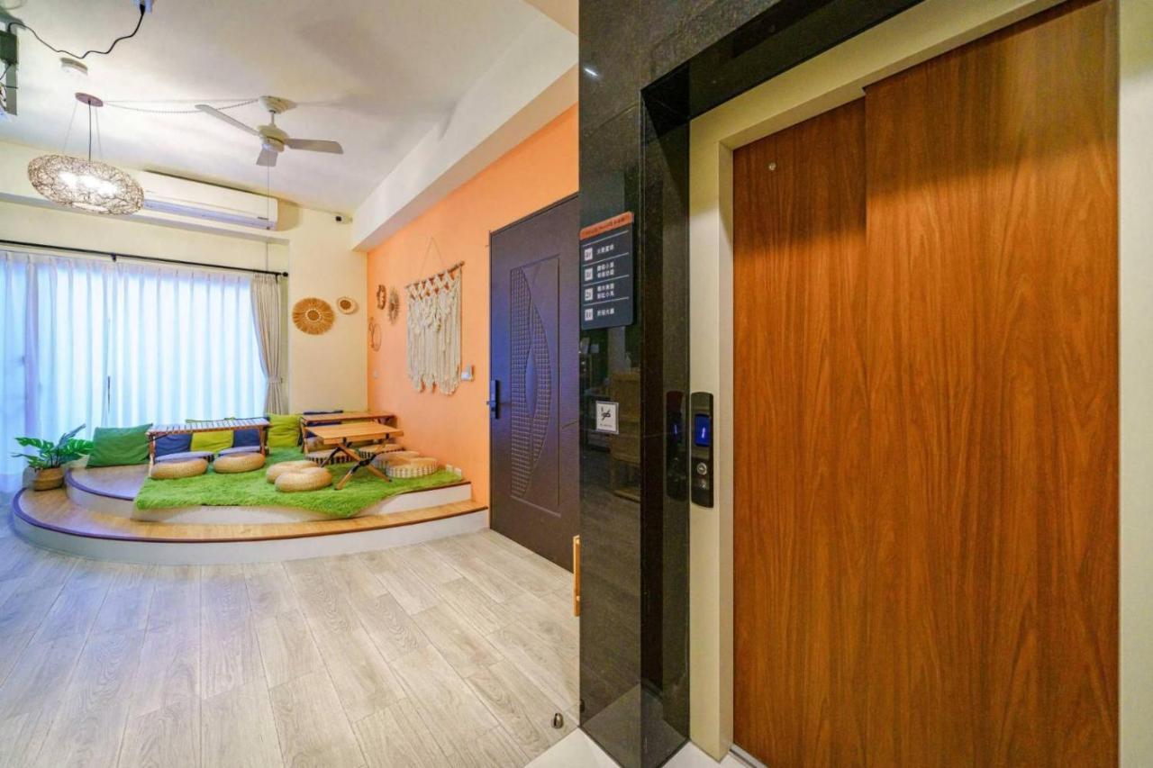 Sunlight Forest Homestay Tainan Esterno foto