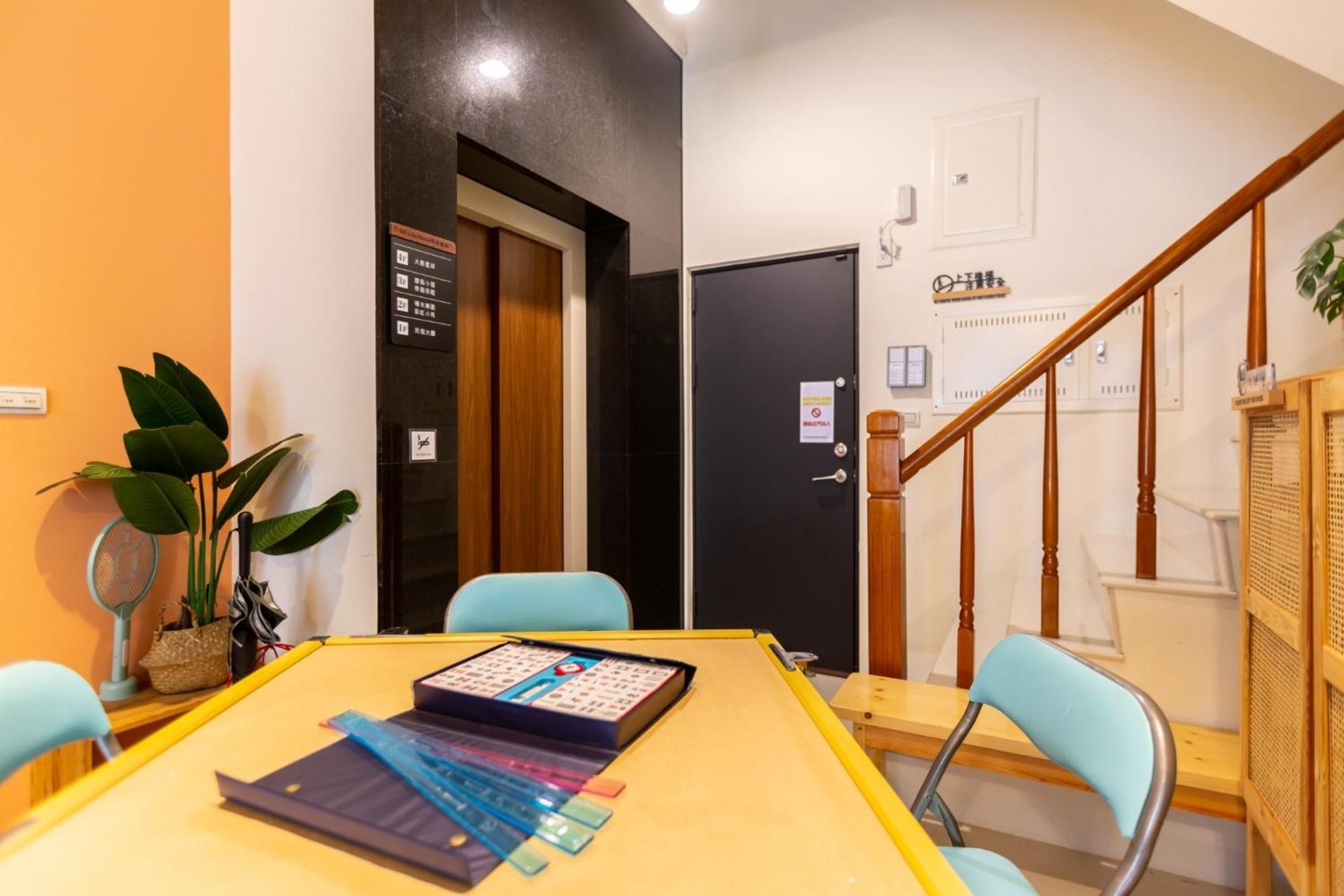 Sunlight Forest Homestay Tainan Esterno foto